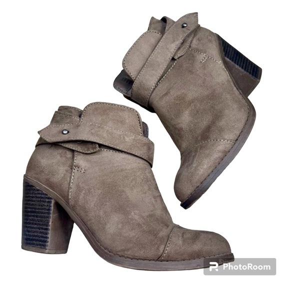 No Parking Buckle Taupe Brown Suede Neutral Minimalist Heeled Ankle Booties 7 - Picture 1 of 11